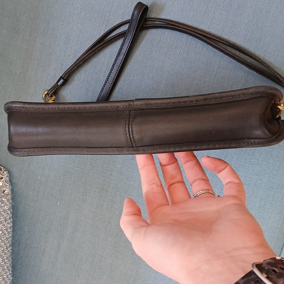 Vintage Coach basic bag - Picture 6 of 8